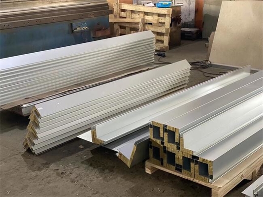 खरीदें प्रीफैब्रिकेटेड केबिन शिप वॉल पैनल्स बोर्ड प्लैंक 150MM ऑनलाइन निर्माण